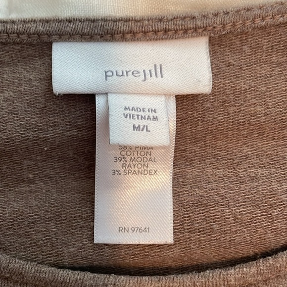 J Jill M/L poncho.  Tan with front pockets - Picture 3 of 5